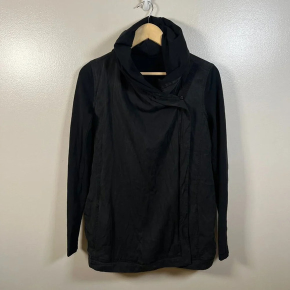 Lululemon Blissed Out Wrap Hoodie Cardigan Size 6 Black Tencel Yoga Active - Picture 1 of 10